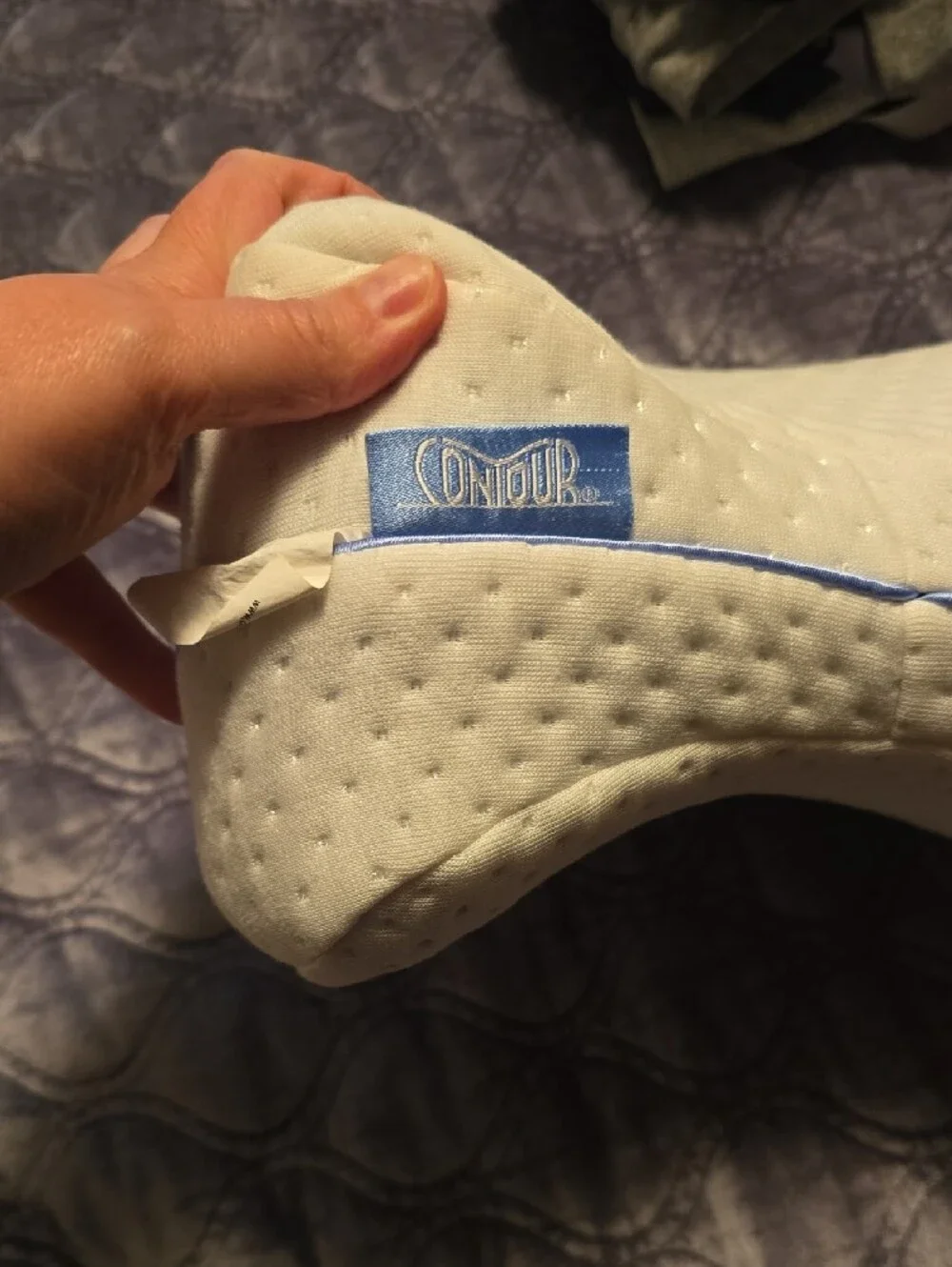 Contour Memory Foam Knee Legacy Pillow